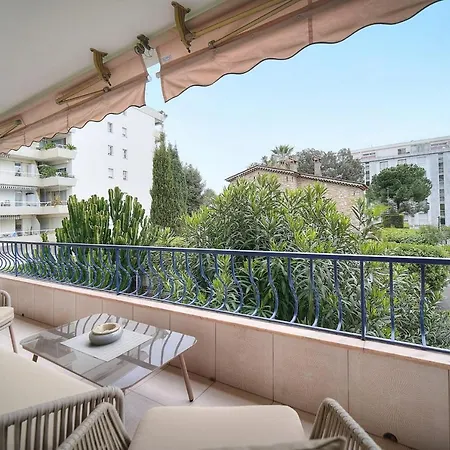 Apartament Upstays Terrace 62m Near Beaches