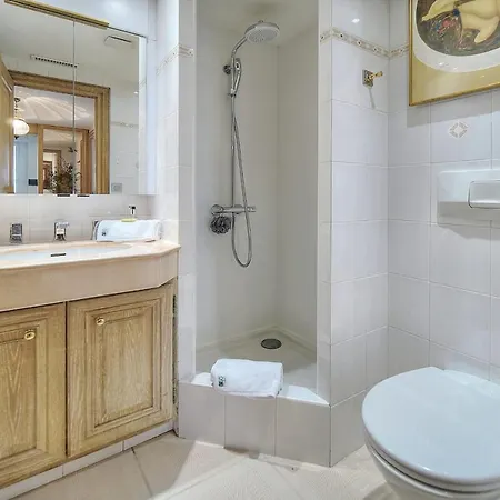 Immogroom - 2 Bedroom - Air Conditioning - Wifi - Terrace - Common Parking קאן