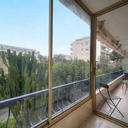 Immogroom - 2 Bedroom - Air Conditioning - Wifi - Terrace - Common Parking קאן